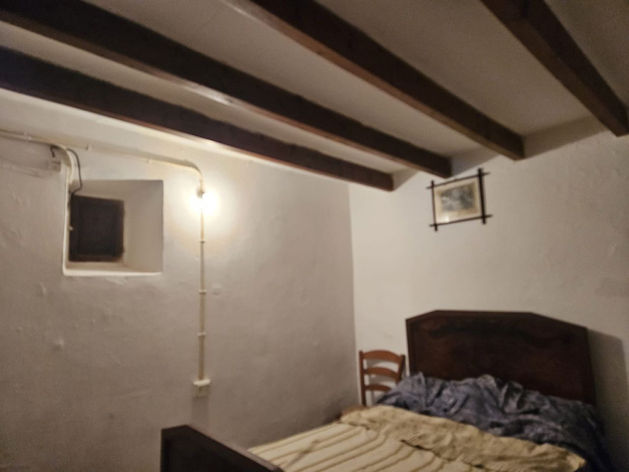 Beautiful finca with house to renovate