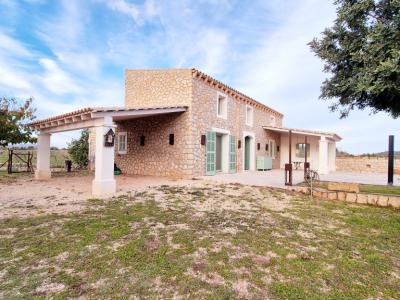 Schöne Finca zwischen Son Carrió und Porto Cristo