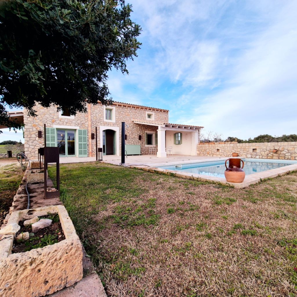 Schöne Finca zwischen Son Carrió und Porto Cristo