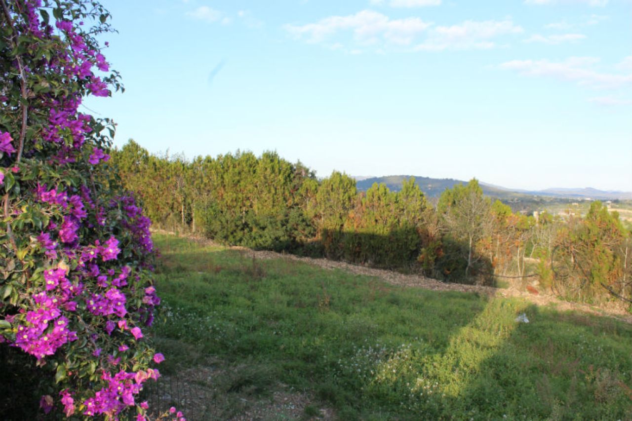 Beautiful rustic property for sale in Puntiró