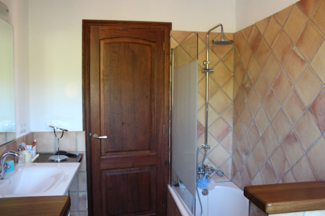 Beautiful rustic property for sale in Puntiró