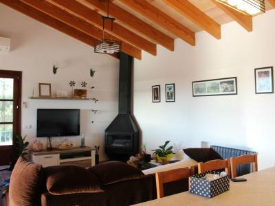 Beautiful rustic property for sale in Puntiró