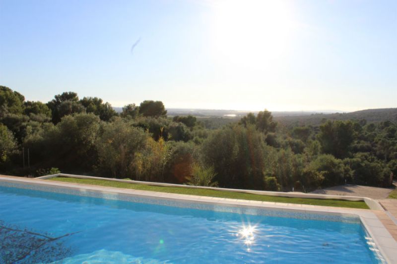 Beautiful rustic property for sale in Puntiró