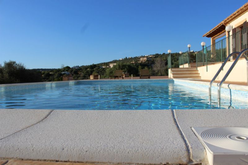 Beautiful rustic property for sale in Puntiró