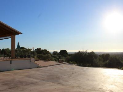 Beautiful rustic property for sale in Puntiró