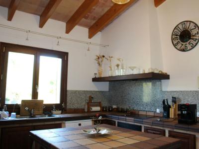 Beautiful rustic property for sale in Puntiró