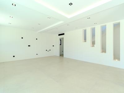 Schöne Villa zum Verkauf in Bahia Grande mit Neubau