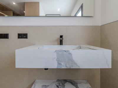 Schöne Villa zum Verkauf in Bahia Grande mit Neubau