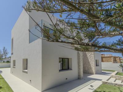 Schöne Villa zum Verkauf in Bahia Grande mit Neubau