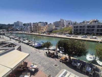 Bonito piso primera línea de mar Porto Cristo