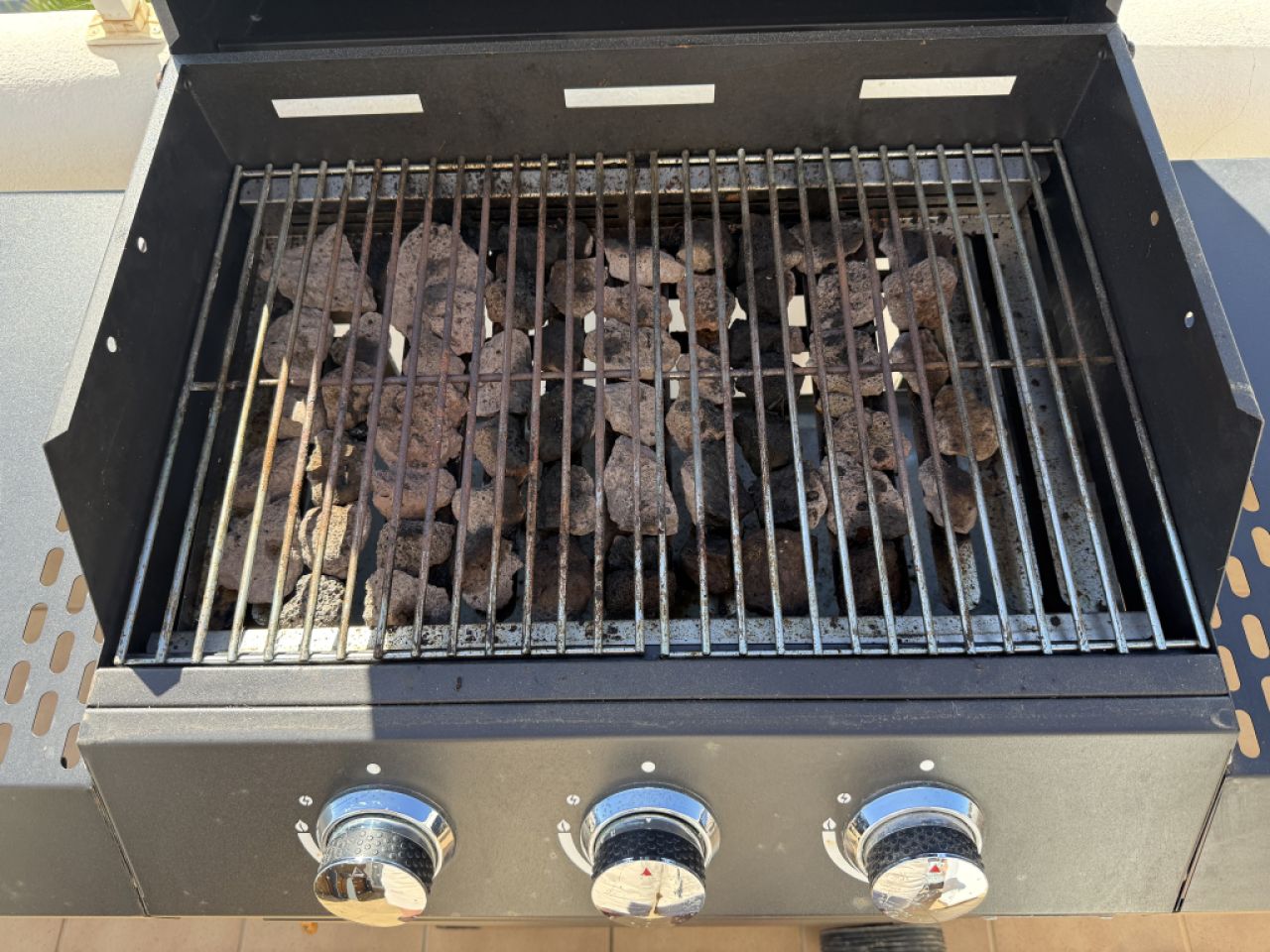 Nice gas grill IMOR