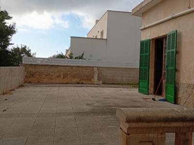 Schönes Altes Chalet im Herzen Porto Cristo