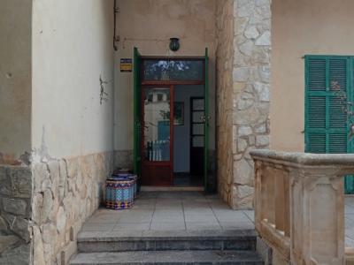 Schönes Altes Chalet im Herzen Porto Cristo