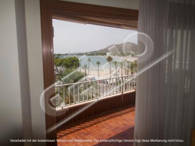 Bonito apartamento directamente en el puerto de Port de Alcudia