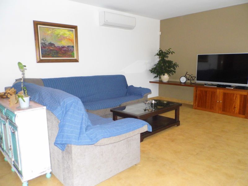 Schönes Chalet mit Pool bei Porto Colom  nahe  der Küste --- CH 02 FZ