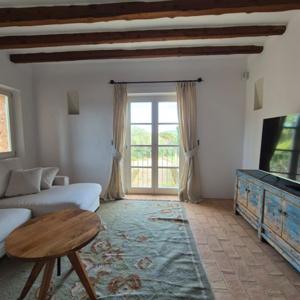 Schönes Haus in ländlicher Umgebung