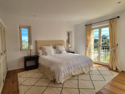 Schönes Haus in ländlicher Umgebung