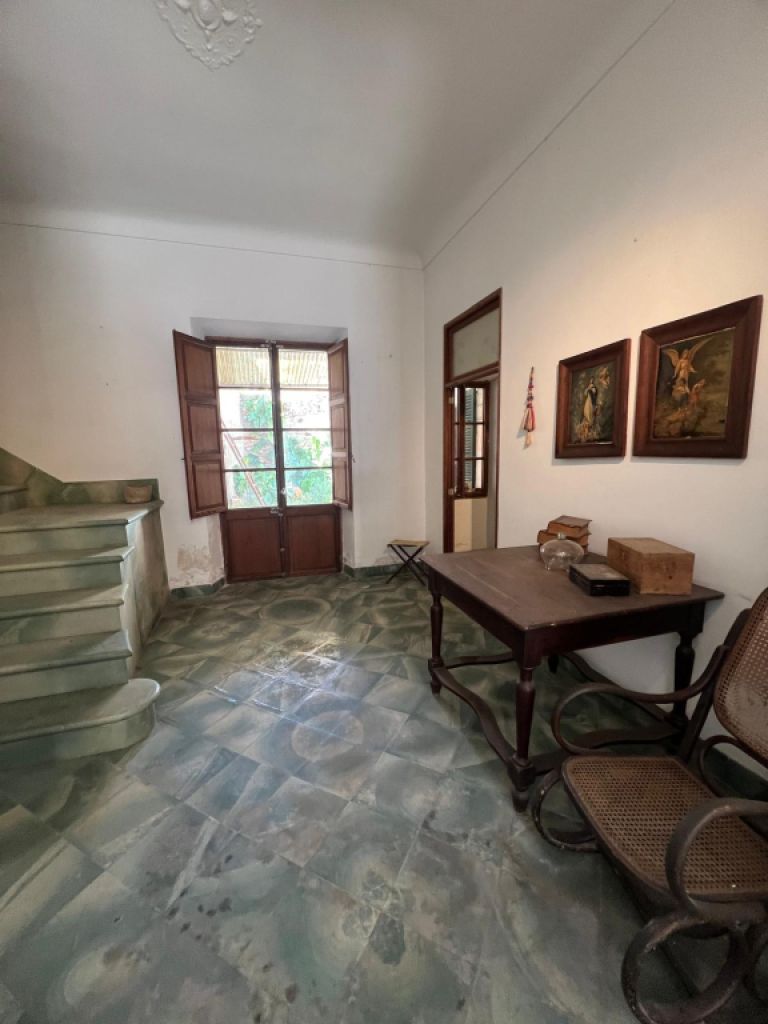 Schönes Haus zum Verkauf zum Renovieren in Son Servera