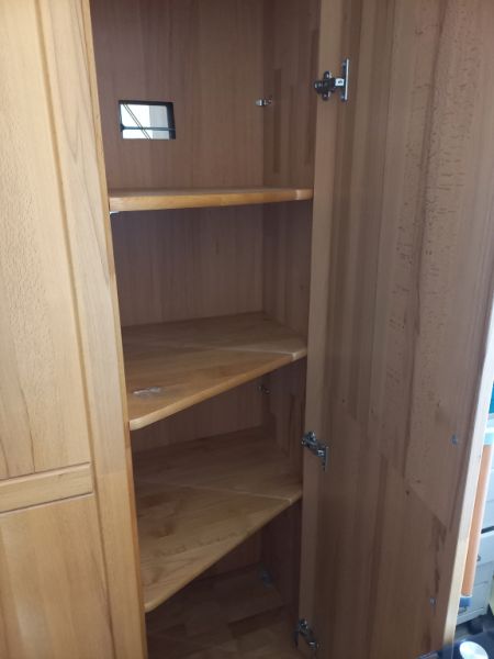 Schrank Vollholz Design 2,05 m breit, 2,23 hoch