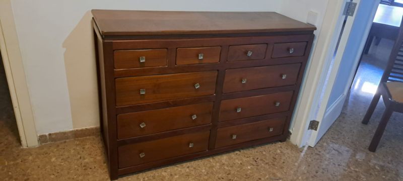 Schubladenkommode / große Kommode