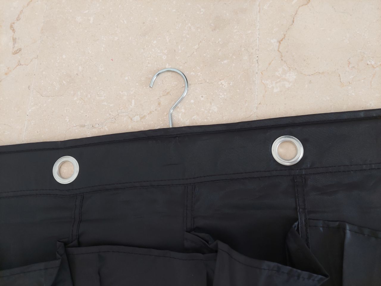 Almacenamiento de zapatos negro