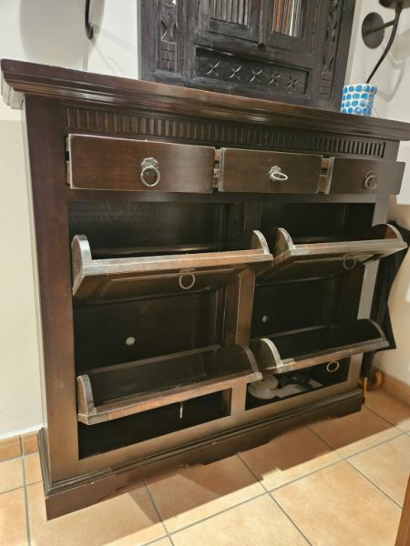 Solid wood shoe cabinet