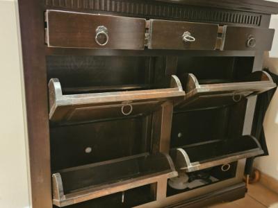 Solid wood shoe cabinet