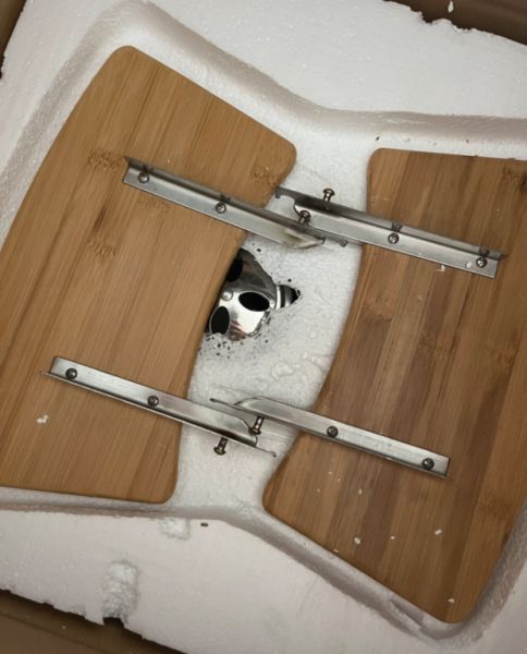 Schwarzer Keramik-Kamado 2-in-1-Räucherofen mit Holzkohlegrill 56 cm