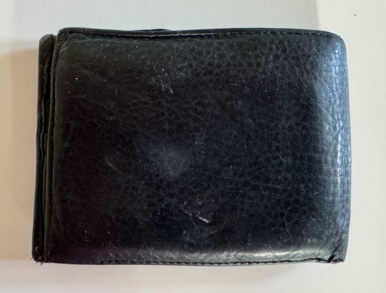 Schwarzes Portemonnaie / Geldböse weiches Leder Fossil