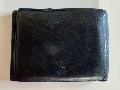 Schwarzes Portemonnaie / Geldböse weiches Leder Fossil