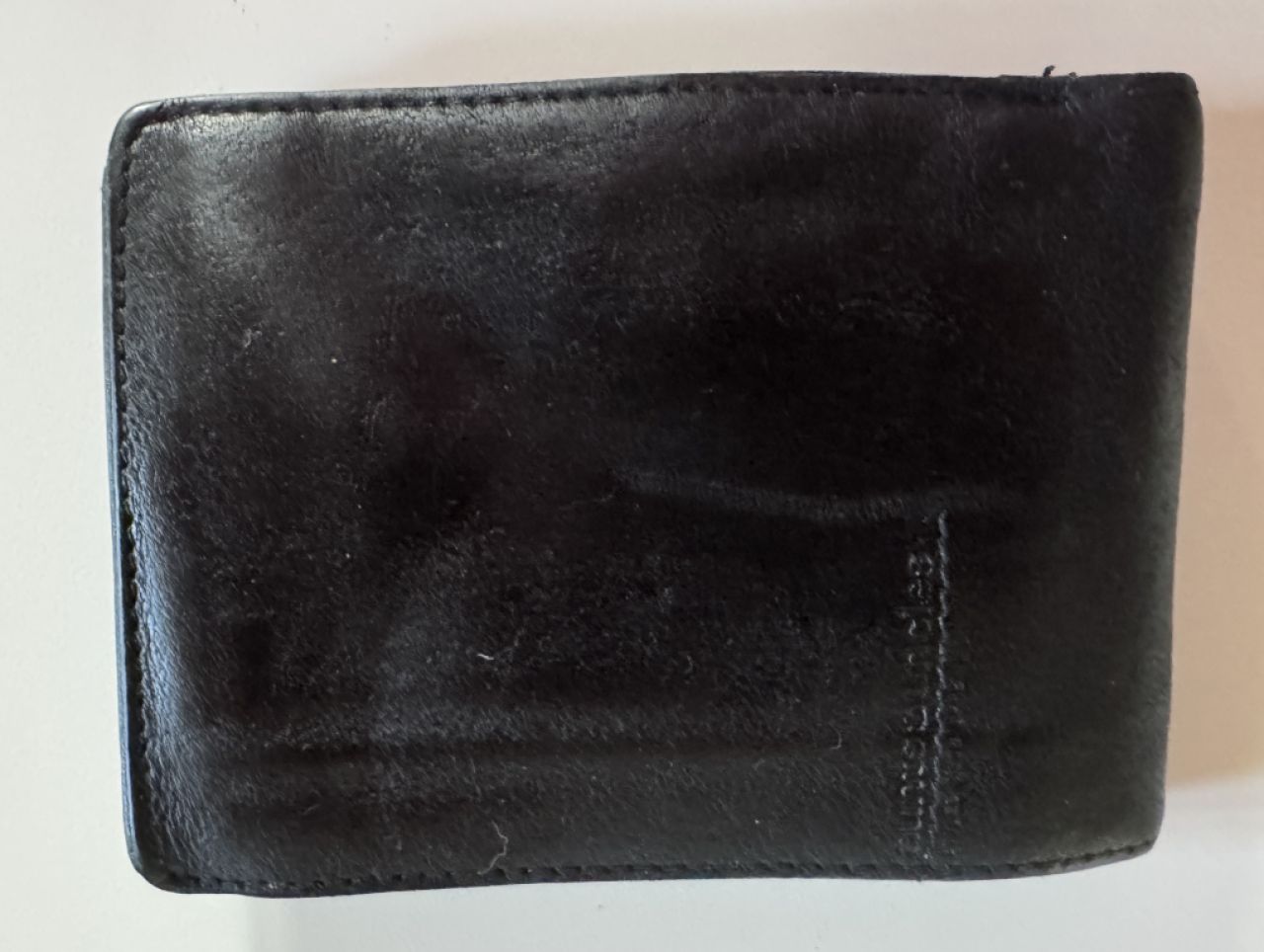 Black wallet / soft leather wallet, Brand: aunts & uncles