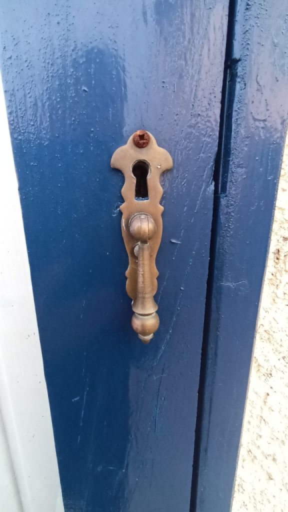 Selbstentworfener Schaukasten mit Innenbeleuchtung