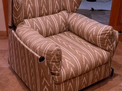 Sensationeller ausgefallenere dekorativer Sessel