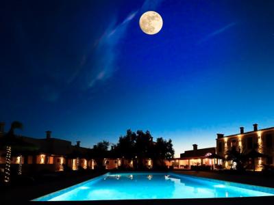 Servicekraft für Landhotel Zimmer vorhanden.