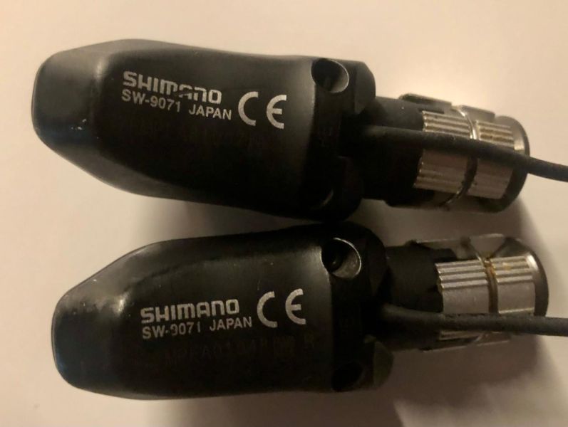 Shimano Juego de palancas de cambio STI Dura-Ace 9071 Di2 TT - IST9071PA