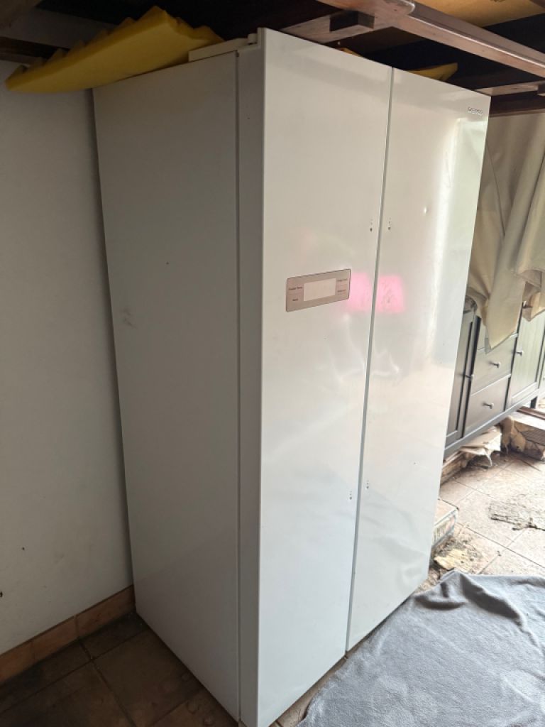 Side by Side Kühl- und Gefrierschrank Daewoo FRN-SH23BVW