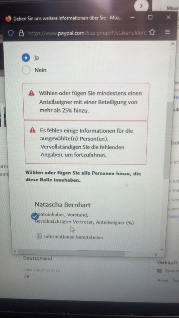 Aparador de 150cm de largo recubierto de cuero artificial