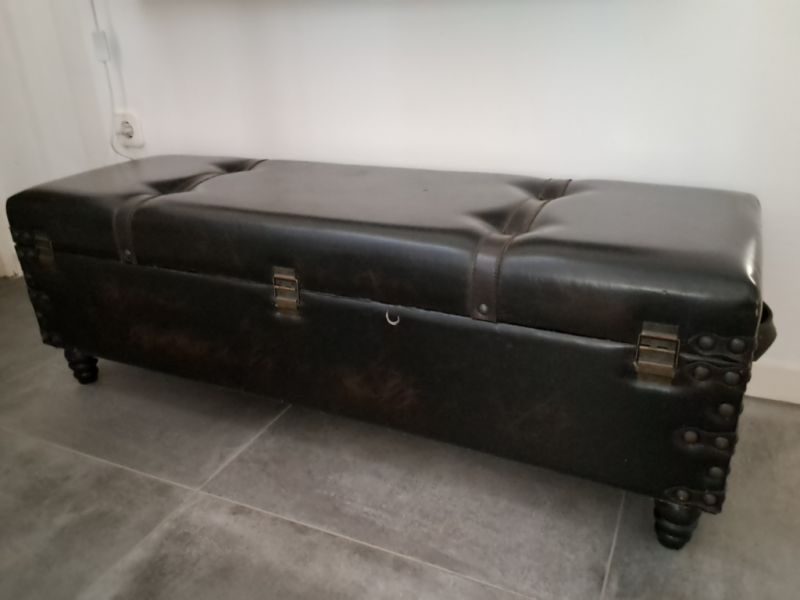 SITZTRUHE LEDER ca. 118x45x40 Kolonialstyle Aufbewahrung DEKO KERZEN BÜCHER usw. bei Porto Christo