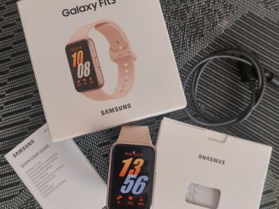 Smart Watch/Galaxy Fit 3 neu/ original verpackt