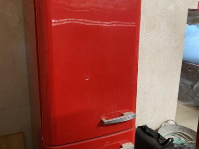 SMEG FAB32 fridge-freezer combination  New - never used - left-hinged - red