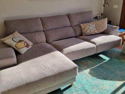 Very good quality sofa