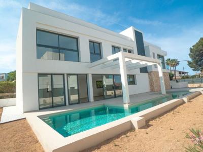 Son Veri - Newly built villa on the waterfront with sea views