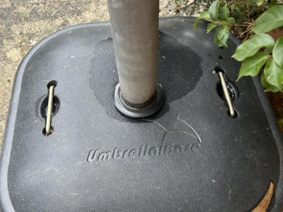 Sonnenschirmständer