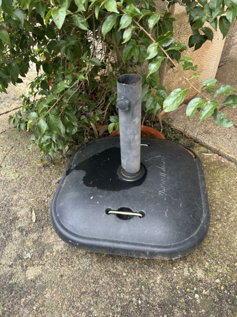 Sonnenschirmständer