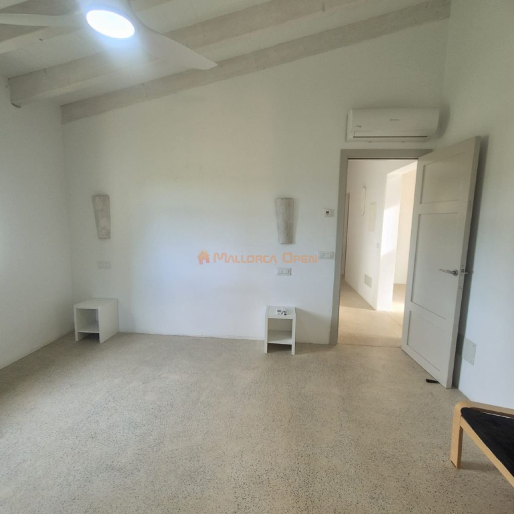 Espectacular casa rústica moderna en colina entre Son Carrió y Porto Cristo