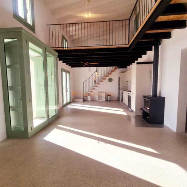 Espectacular casa rústica moderna en colina entre Son Carrió y Porto Cristo