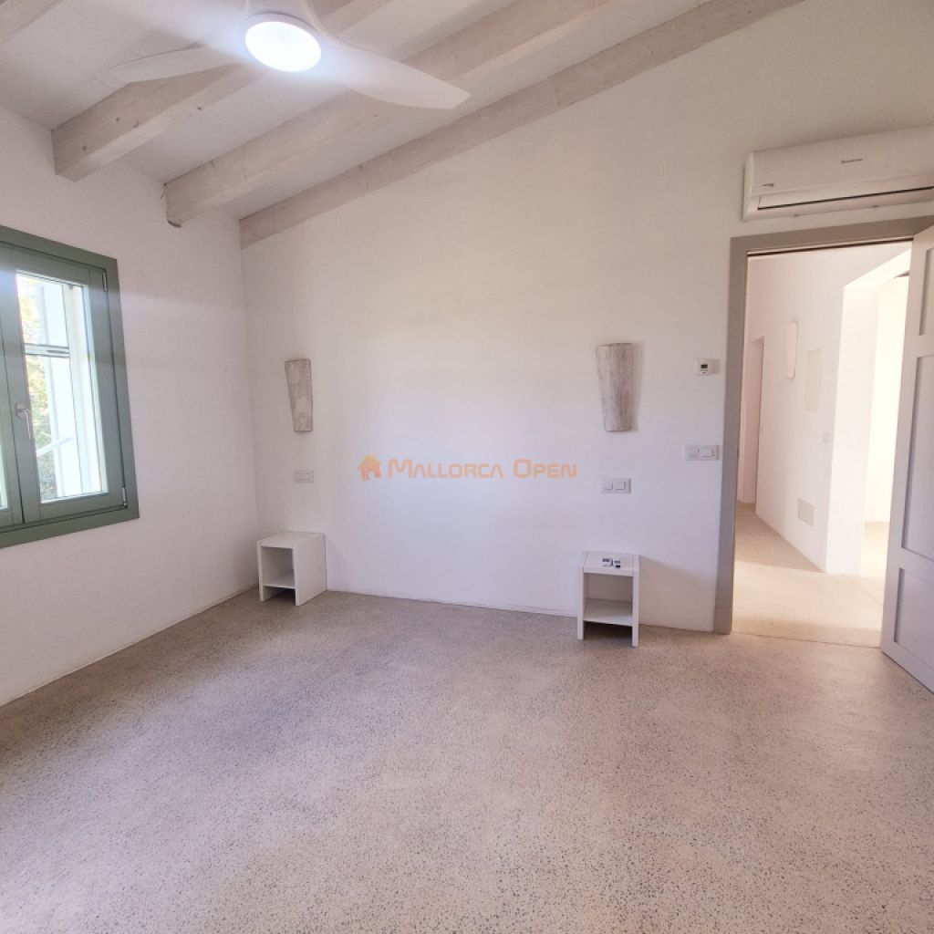 Espectacular casa rústica moderna en colina entre Son Carrió y Porto Cristo