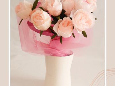 Spiral bouquet of 12 paper camellias, pink