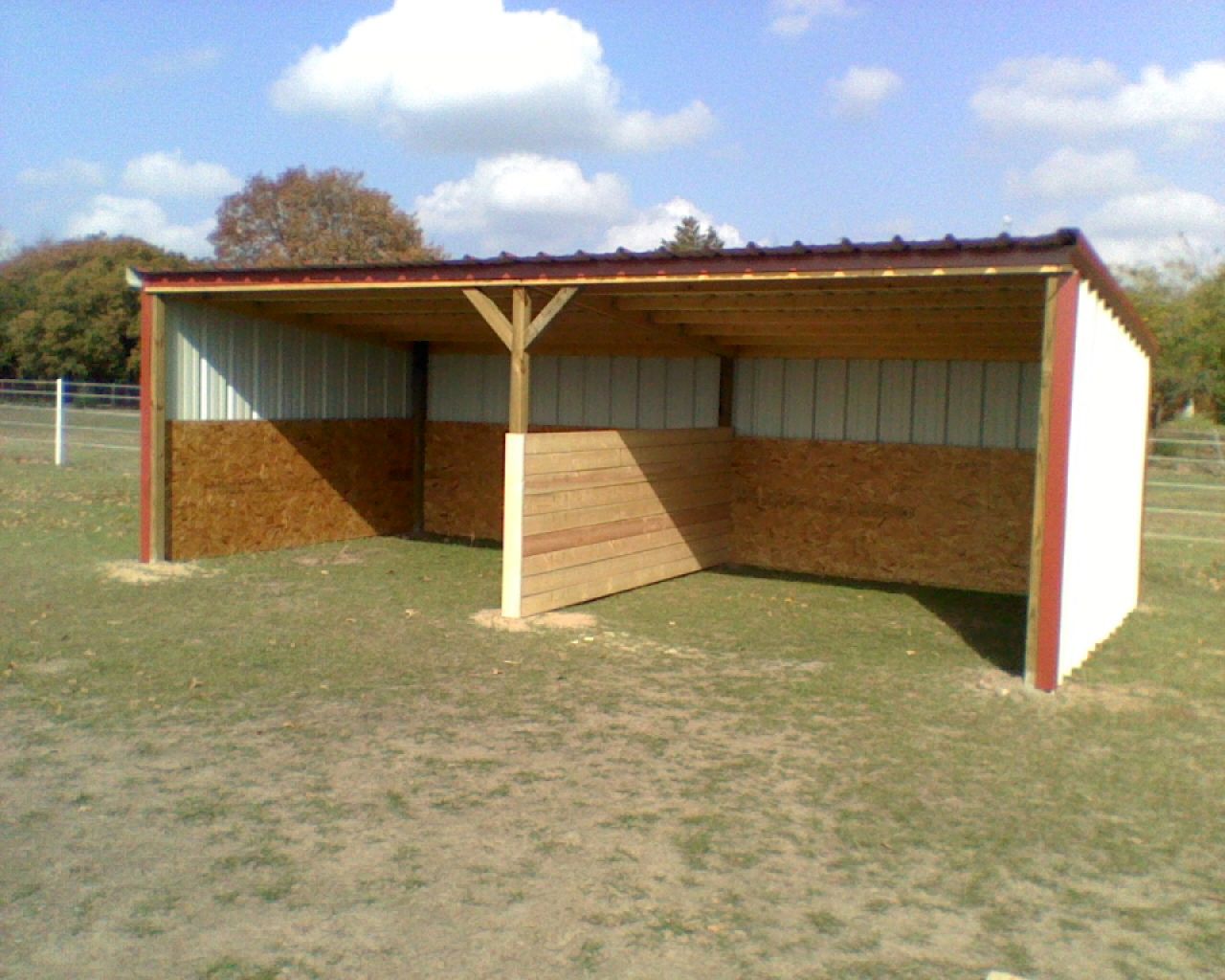 Ställe, Schuppen, Dächer, Reitanlagen