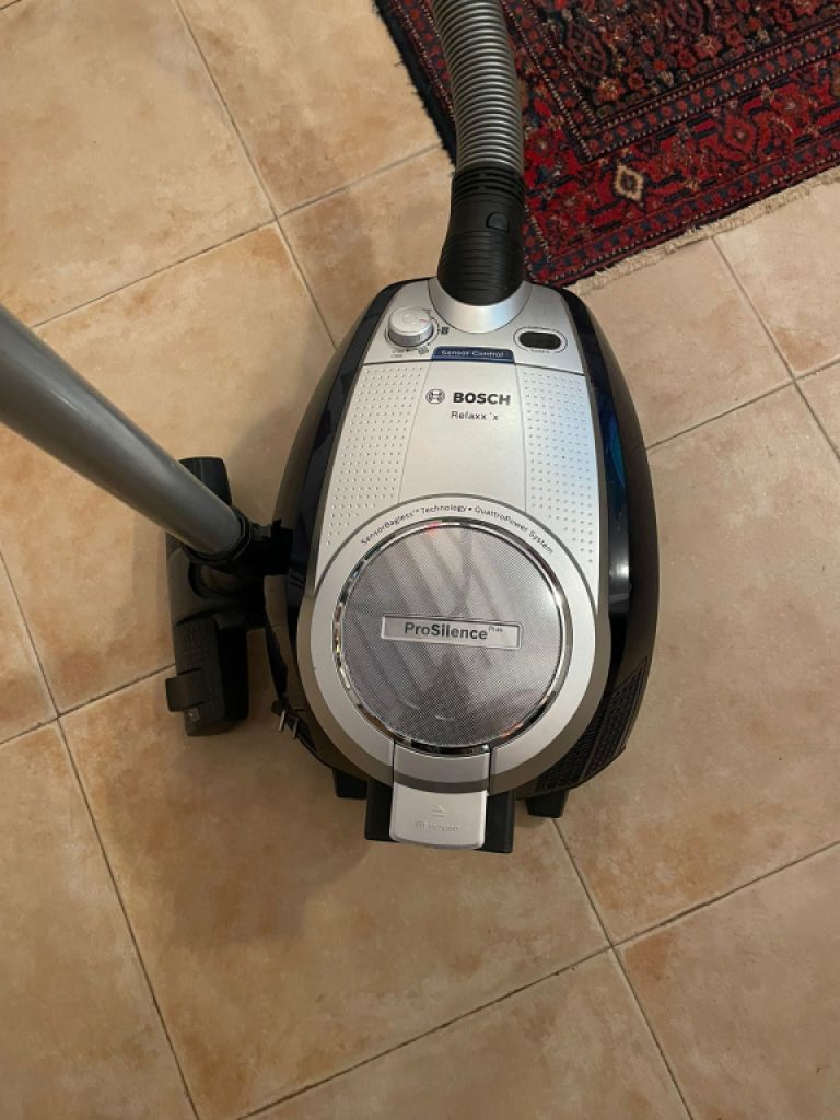 Bosch vacuum cleaner